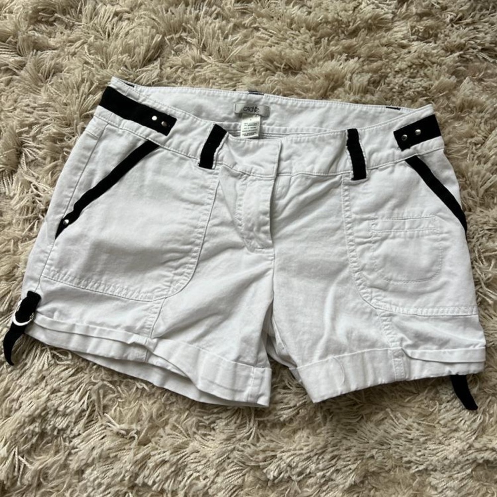 Cache shorts